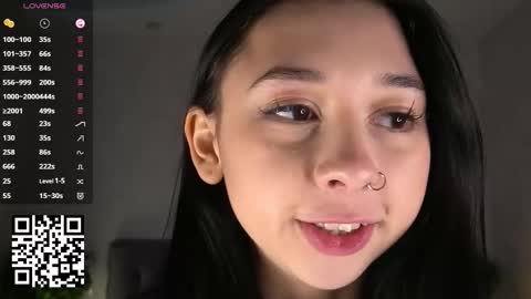 Sonya online show from November 11, 2025, 5:07 am