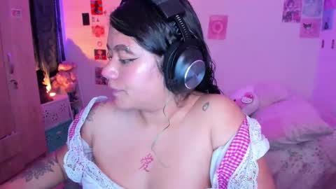 Stephanie  online show from December 30, 2024, 2:09 am