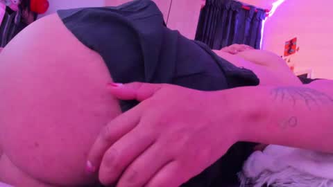 Stephanie  online show from January 9, 2025, 4:52 am