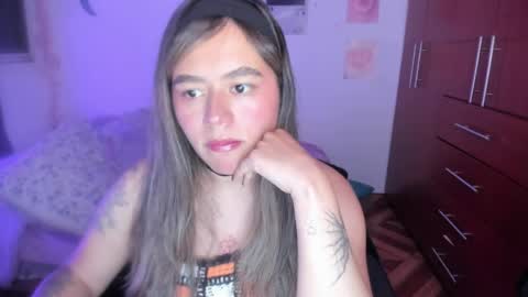 Stephanie  online show from March 25, 2026, 2:06 am