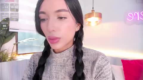 Stephany  online show from March 6, 2026, 4:36 pm