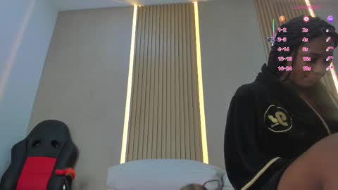 Stephany online show from September 13, 2025, 12:05 pm