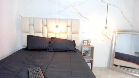 Stefanny online show from February 28, 2025, 9:55 pm