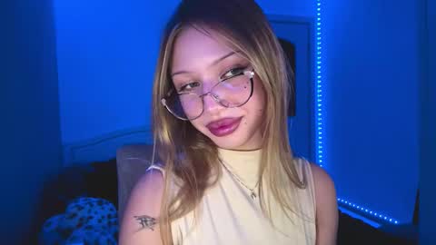 Snapshot of stepheniesemans chatting on February 23, 2026, 2:58 pm Stef online show from February 23, 2026, 2:58 pm