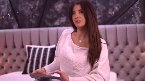 Steph online show from February 8, 2026, 8:29 am