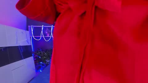 Stephie online show from March 26, 2026, 6:52 am