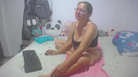 Angie mature online show from March 8, 2025, 7:20 pm