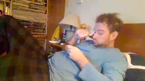 Ian23602 online show from November 9, 2025, 12:36 pm