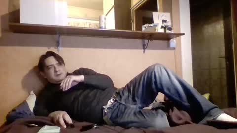 stevefromfrance online show from January 22, 2025, 4:33 pm