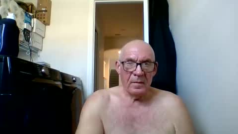 stevejons47 online show from June 10, 2026, 7:02 pm