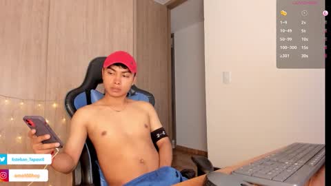 Esteban online show from October 24, 2025, 8:49 pm