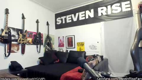 Snapshot of stevenrisenyc chatting on January 16, 2026, 5:06 pm StevenRiseNYC online show from January 16, 2026, 5:06 pm