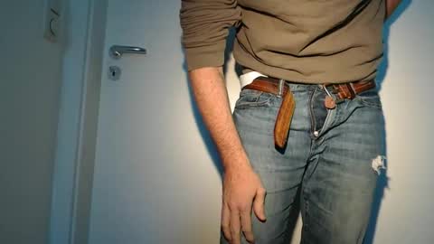 Snapshot of steveo_85 chatting on January 12, 2025, 1:37 pm white beef online show from January 12, 2025, 1:37 pm