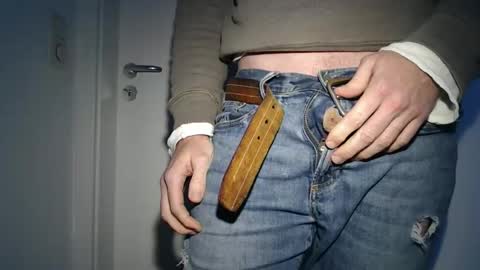 Snapshot of steveo_85 chatting on January 18, 2025, 12:04 pm white beef online show from January 18, 2025, 12:04 pm