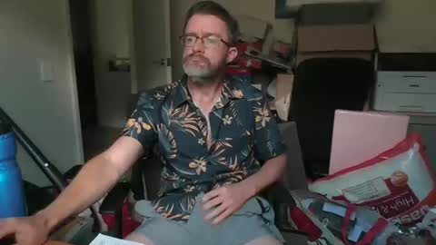 SteveTheTigerr online show from December 2, 2024, 4:53 am