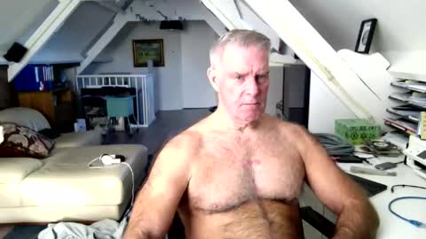 Snapshot of stevetwo chatting on January 14, 2026, 12:22 pm stevetwo online show from January 14, 2026, 12:22 pm