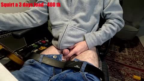 Snapshot of stevie_grey chatting on January 13, 2025, 6:27 am stevie_grey online show from January 13, 2025, 6:27 am