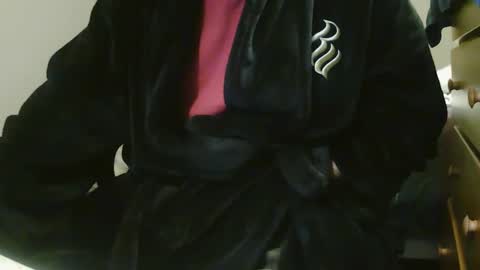 Snapshot of stevo69697 chatting on February 17, 2025, 5:58 am Chillguy online show from February 17, 2025, 5:58 am