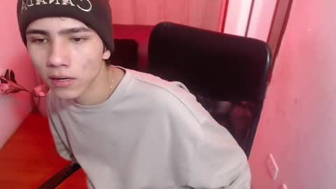 Snapshot of stich_23 chatting on February 20, 2026, 1:00 pm Stich online show from February 20, 2026, 1:00 pm