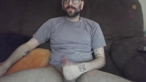 stickywhiteslime online show from September 22, 2025, 7:16 pm