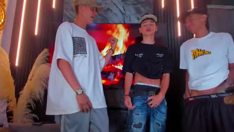 Stiven  brendan online show from September 27, 2025, 4:28 am