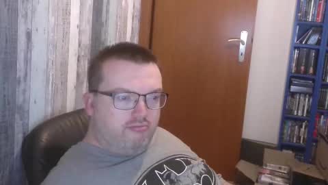 Oliver online show from September 21, 2025, 6:26 am