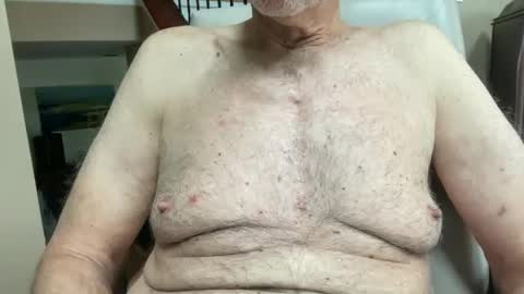 Stillbad2 online show from December 31, 2024, 4:14 pm