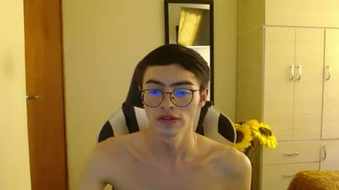 stiv_grant online show from January 22, 2025, 8:06 pm