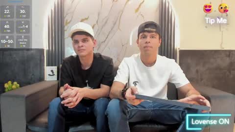 friends online show from May 8, 2026, 3:56 am