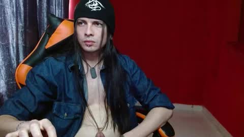 stivnhot online show from September 10, 2025, 8:42 pm