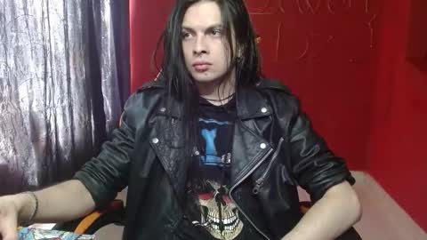 stivnhot online show from October 13, 2025, 7:03 pm