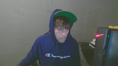 Snapshot of stonedpanda77 chatting on February 2, 2025, 9:02 pm stonedpanda77 online show from February 2, 2025, 9:02 pm