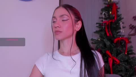 Snapshot of stonned_candy chatting on December 30, 2024, 9:40 pm Liz online show from December 30, 2024, 9:40 pm