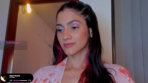 Snapshot of stonned_candy chatting on February 27, 2025, 12:10 am Liz online show from February 27, 2025, 12:10 am