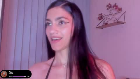 Snapshot of stonned_candy chatting on March 9, 2025, 12:10 am Liz online show from March 9, 2025, 12:10 am