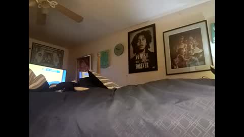 stoppageflo45662 online show from September 17, 2025, 2:46 am