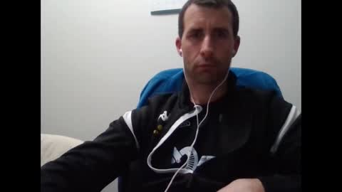 Snapshot of storanex chatting on March 6, 2025, 11:09 pm storanex online show from March 6, 2025, 11:09 pm