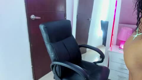 Sweety Stormi  online show from February 11, 2025, 12:17 am