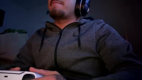 Snapshot of str8dj chatting on March 6, 2025, 6:08 am Dj online show from March 6, 2025, 6:08 am