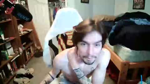 str8whiteboy21 online show from March 7, 2025, 1:51 pm