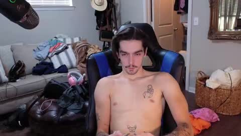 str8whiteboy21 online show from September 10, 2025, 4:18 pm