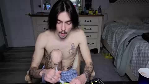 str8whiteboy21 online show from March 2, 2026, 10:22 am