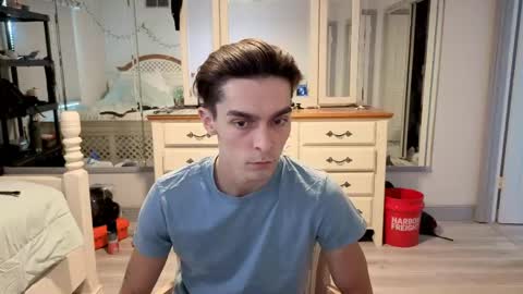 str8whiteboy21 online show from May 31, 2026, 6:09 pm