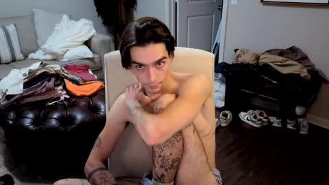 str8whiteboy21 online show from June 5, 2026, 6:52 am