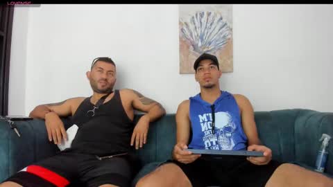 straight__friends online show from October 21, 2025, 2:29 pm