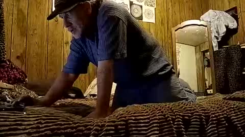 Snapshot of straightmaletouse chatting on March 30, 2026, 9:21 am straightmaletouse online show from March 30, 2026, 9:21 am