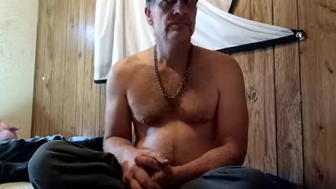 straighttoy online show from September 8, 2025, 5:12 pm