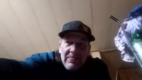 straighttoy online show from December 22, 2025, 4:26 pm