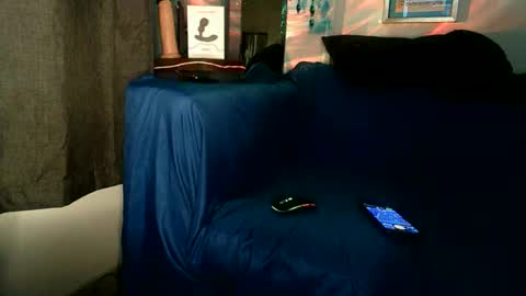 straitpipermann22 online show from November 27, 2025, 11:29 pm