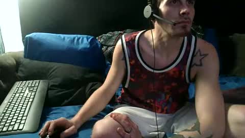 straitpipermann22 online show from January 8, 2026, 11:40 pm